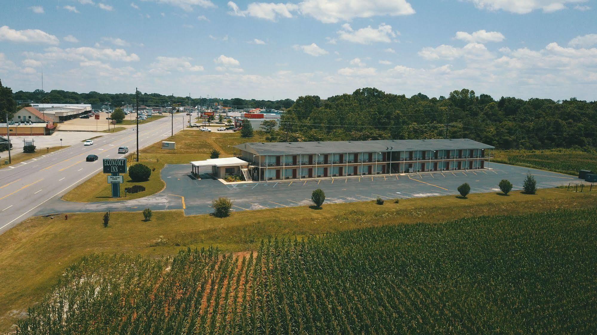 Economy Inn Rogersville Buitenkant foto